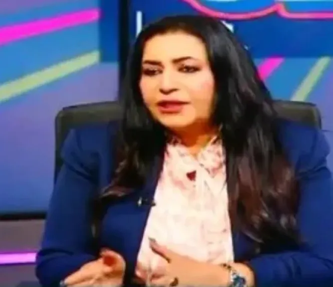 الإعلامية دنيا البرلسى