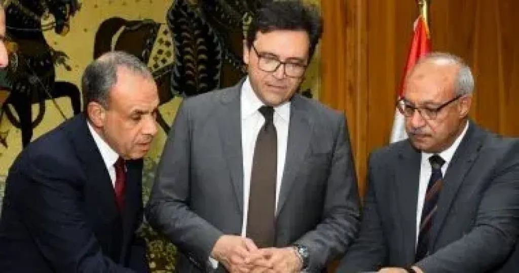 وزير الخارجية 