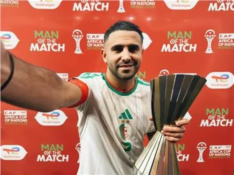 رياض محرز 