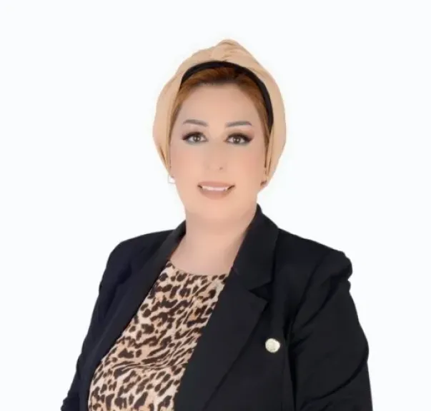 الاعلامية دعاء همام 