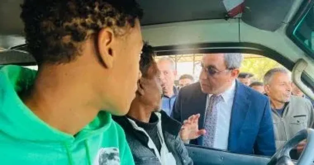 جانب من الجولة 