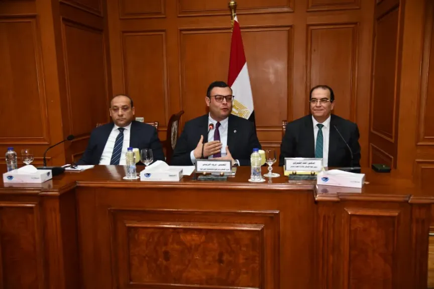 جانب من الاجتماع 