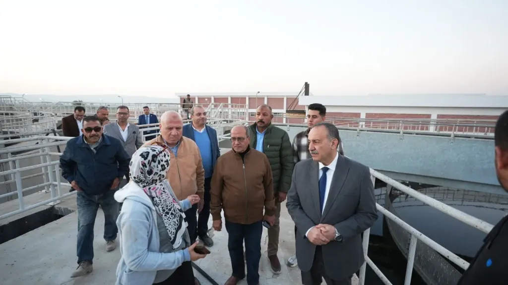 محافظ أسيوط 
