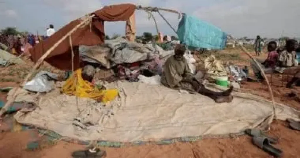 لاجئين سودانيين