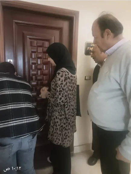 غلق منشآت طبية مخالفة بالحسينية