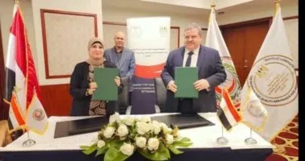 بروتوكول تعاون بين نقابة التمريض وهيئة «إتقان»