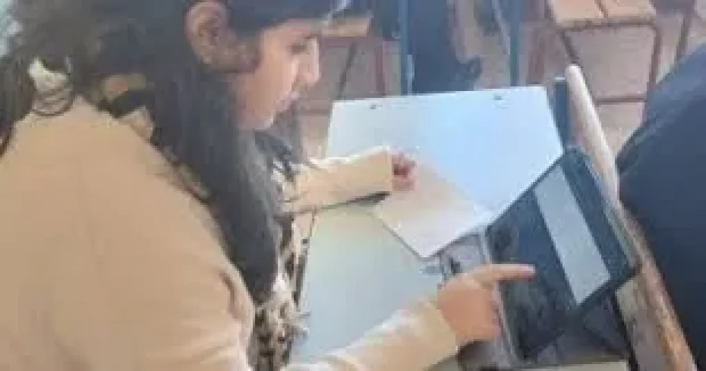 طالبة