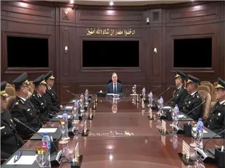 وزير الداخلية