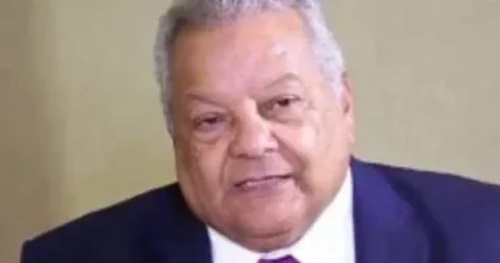 الدكتور إبراهيم أبو ذكري
