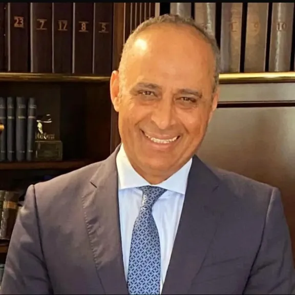 رئيس هيئة المعارض 
