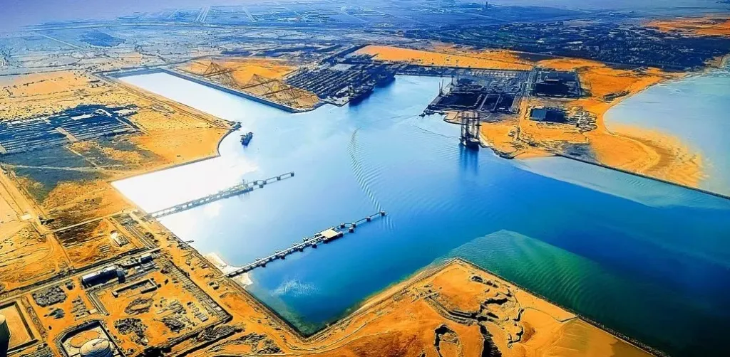  ميناء السخنة