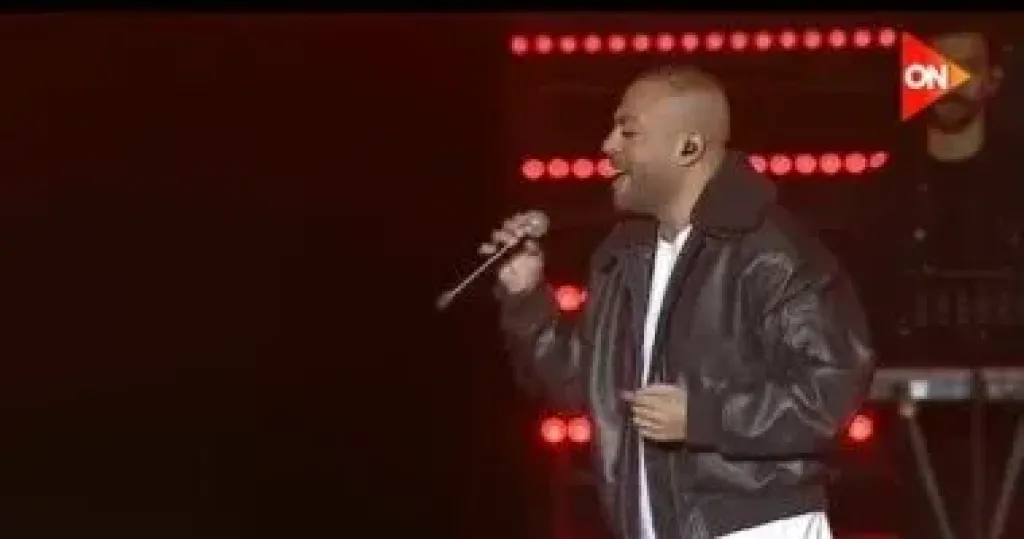 تامر عاشور