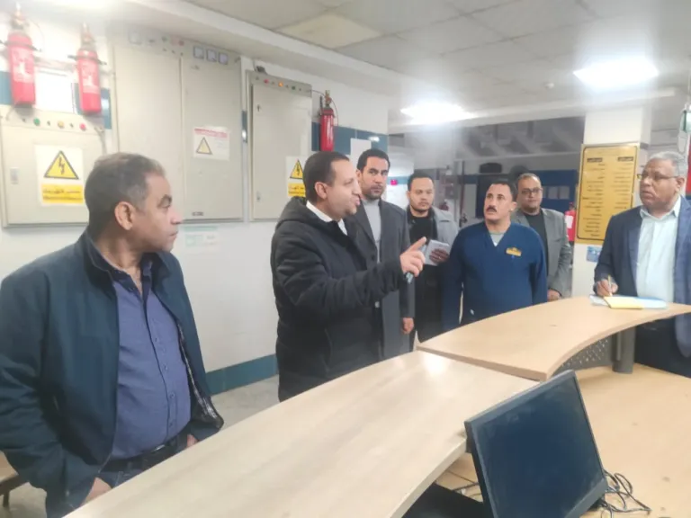 وكيل الصحية يفاجئ المستشفيات 