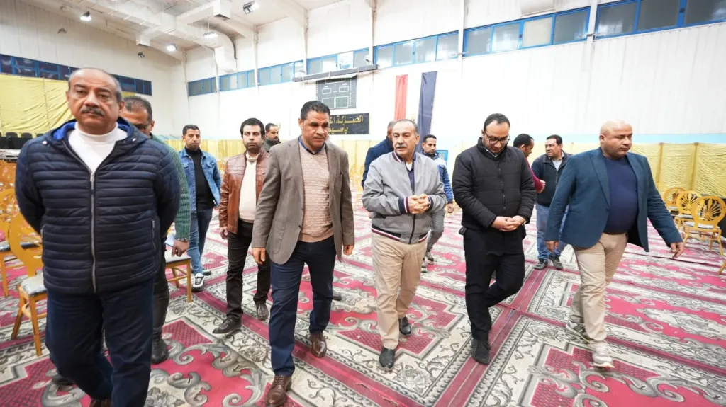 محافظ أسيوط 