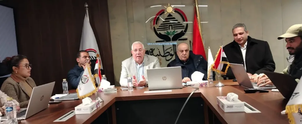 جانب من غرفة العمليات 
