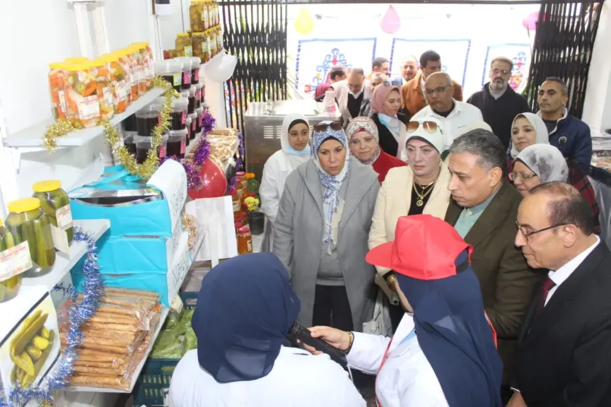 جانب من الافتتاح 