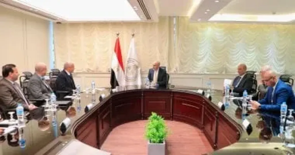جانب من الاجتماع 