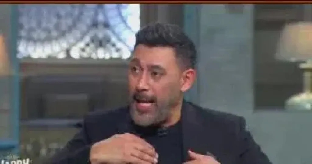 عمرو مصطفي 