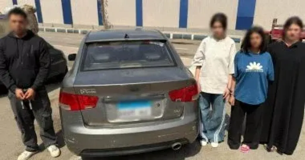 المتهمين 