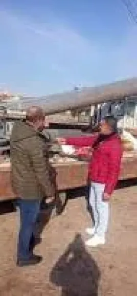 اعمال أصلاح كسر مفاجئ فى خط طرد الصرف الصحى بمحطه رقم1