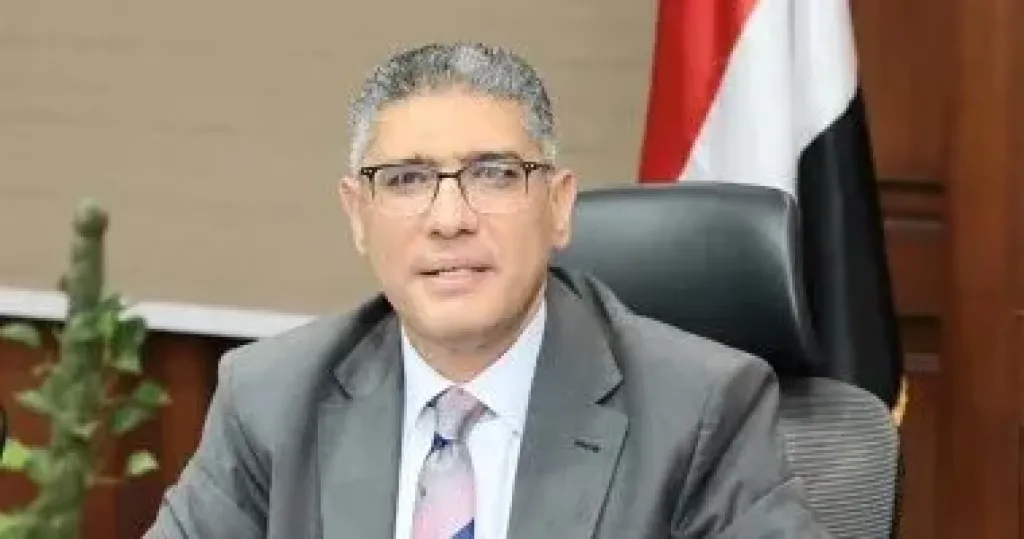 محافظ الجيزة 