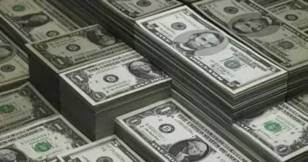 سعر الدولار 