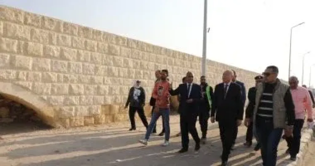 جانب من الجولة 