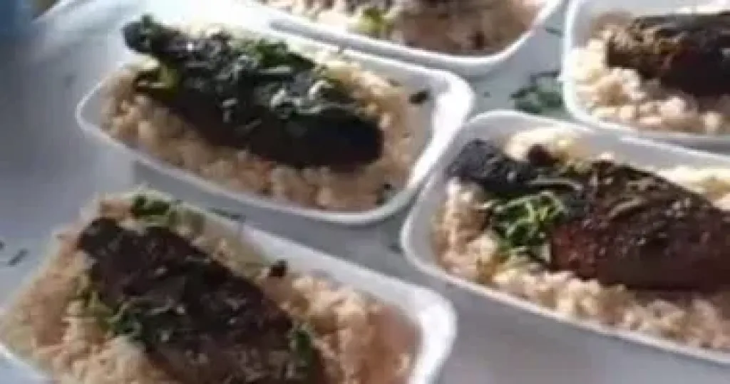 وجبة سمك - أرشيفية