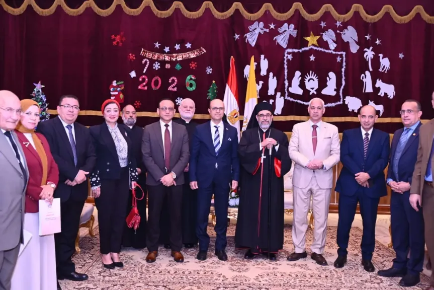 المنشاوي يهني الاخوةالاقباط 