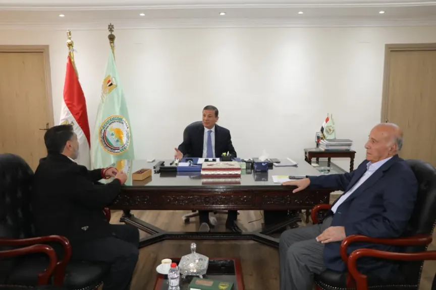 وزير الزراعة و رئيس اتحاد منتجي الدواجن