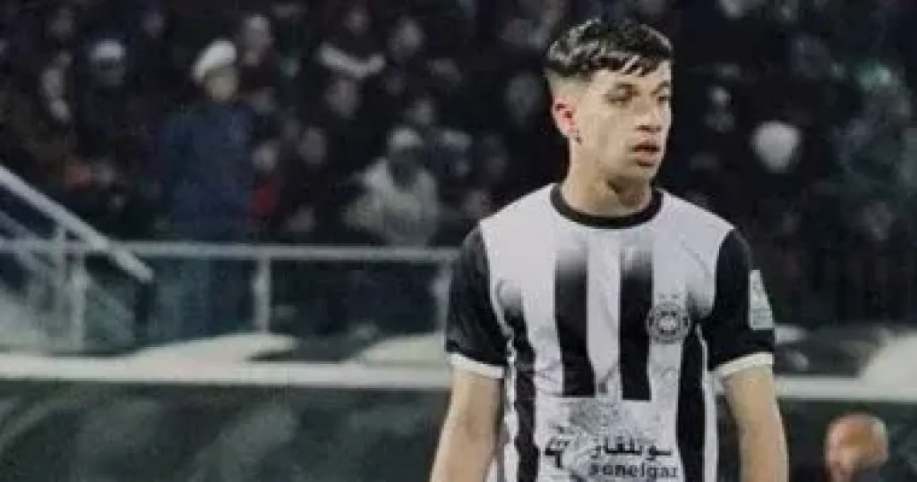 صلاح بوشامة الجناح الأيمن لنادي وفاق سطيف