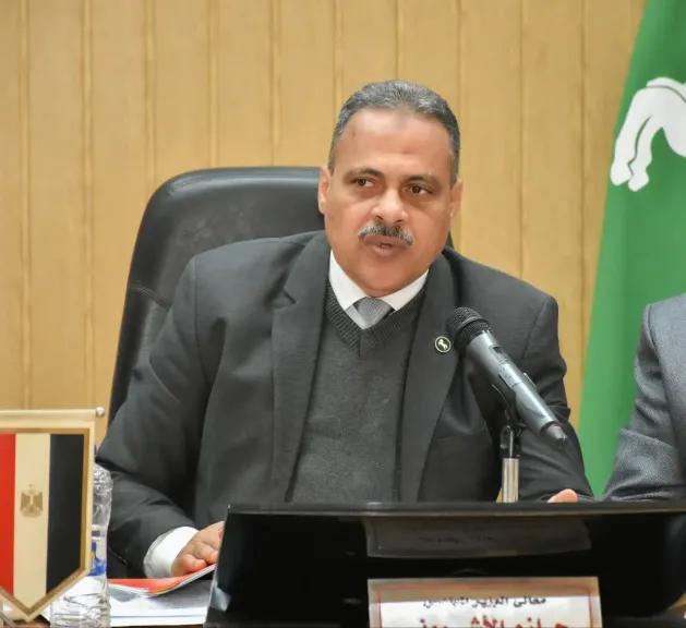 حازم الأشموني محافظ الشرقية