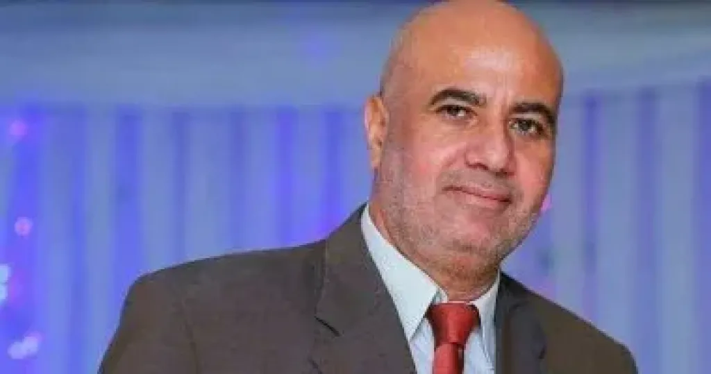 الناقد الدكتور محمد سمير الخطيب