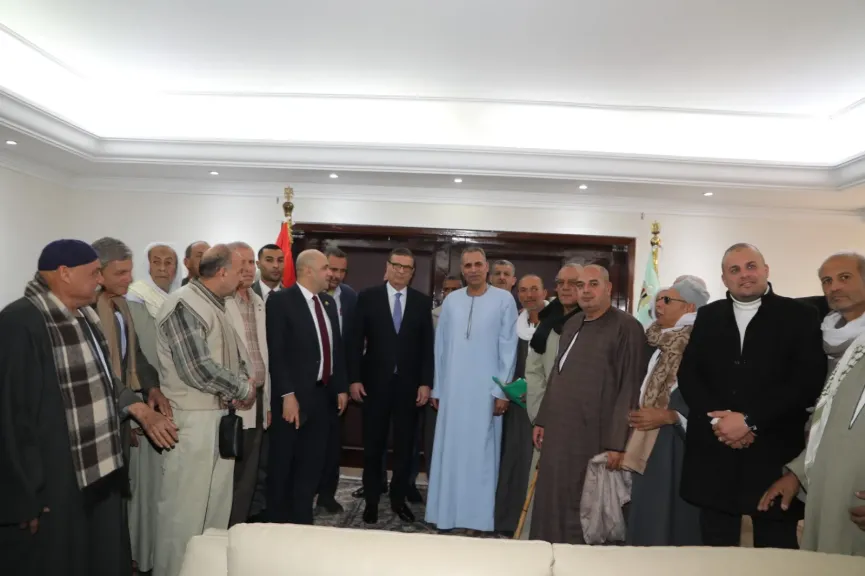 خلال اللقاء