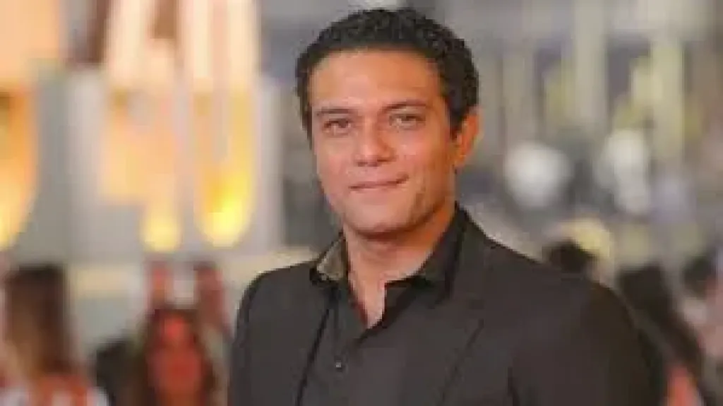 أسر يس