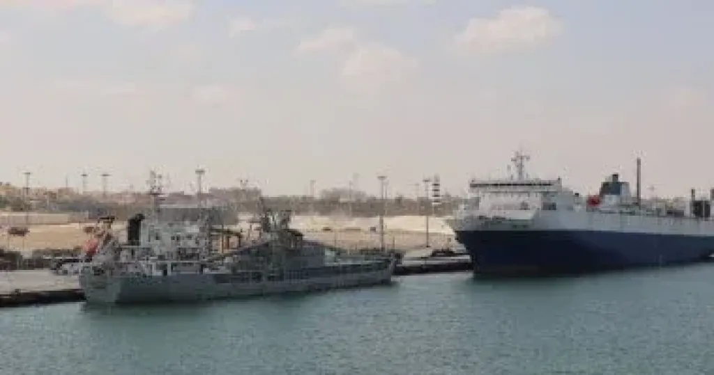 ميناء العريش البحري  