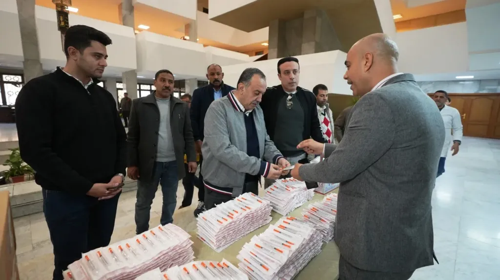 محافظ أسيوط 