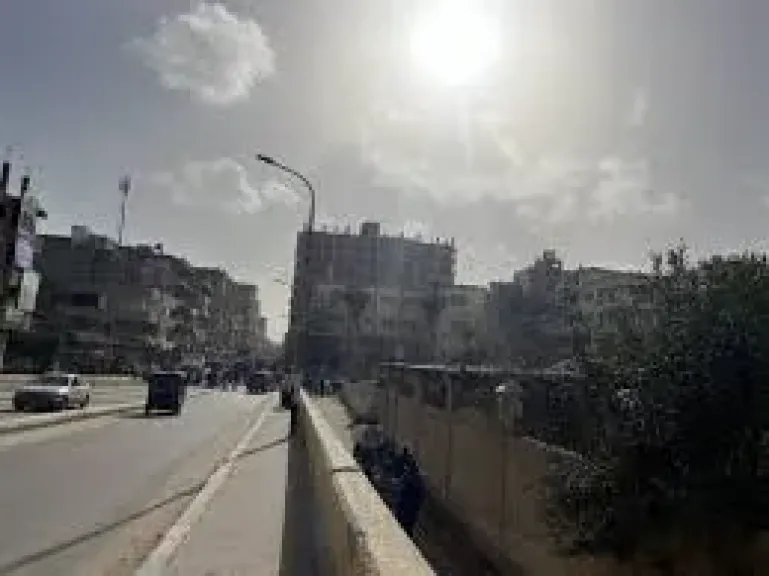 حاله الطقس بالبحيره