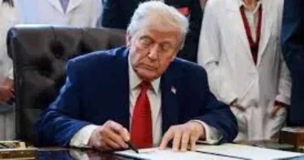 ترامب 