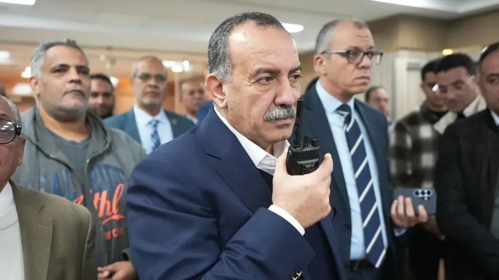 محافظ أسيوط 