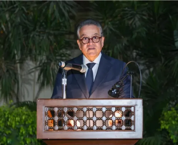 الدكتور خالد عبدالغفار،  وزير الصحة 