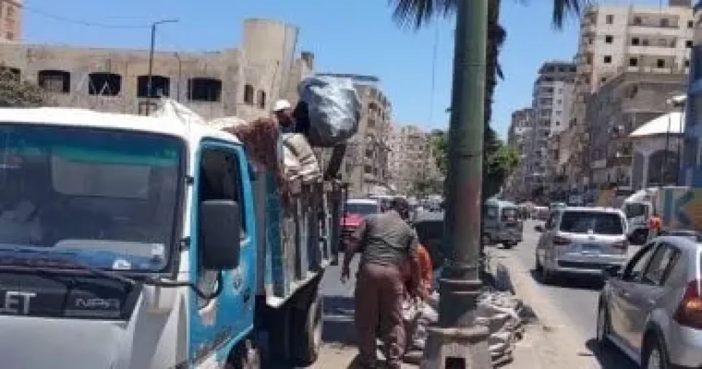 جانب من الحملات 