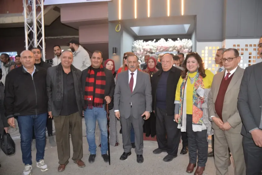 محافظ أسيوط 