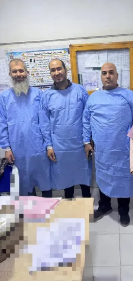 جانب من الفريق الطبى 