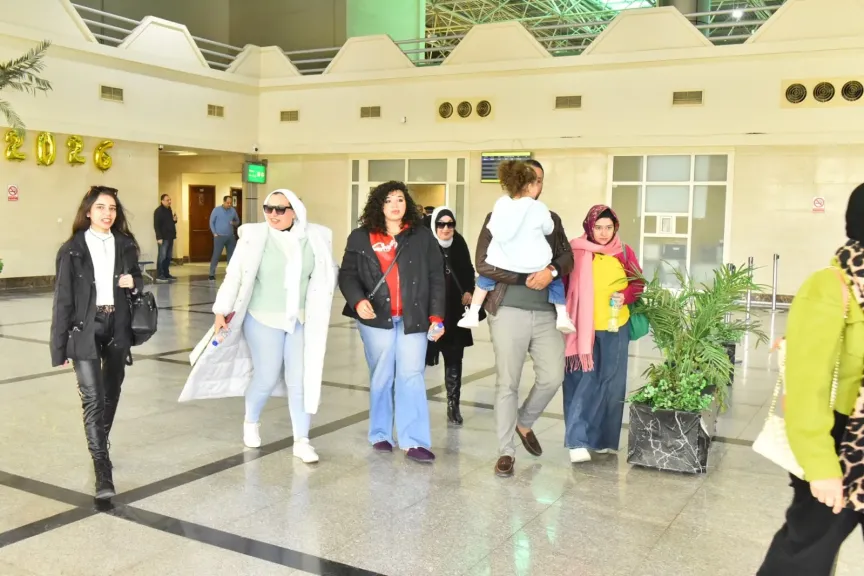 جانب من متابعه 