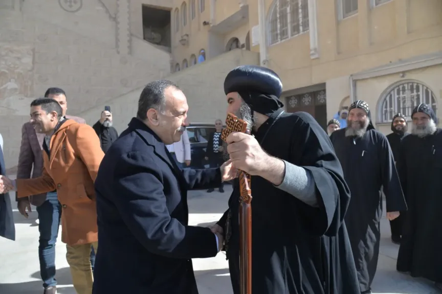 محافظ أسيوط 