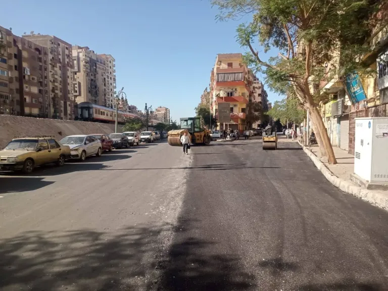 جانب من متابعه 