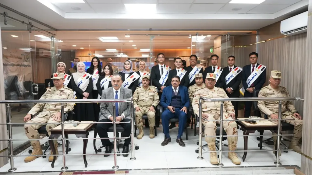 محافظ أسيوط 