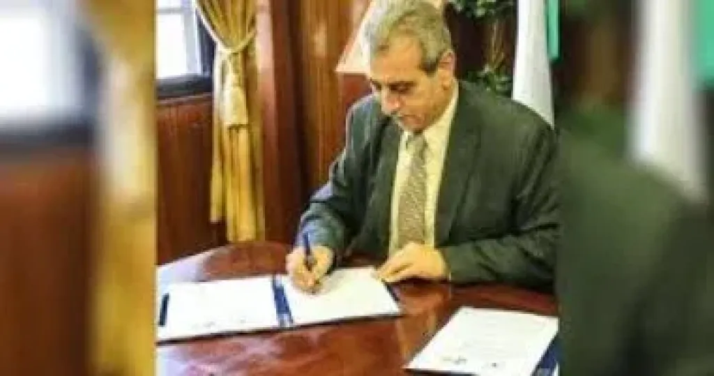 علي شعث