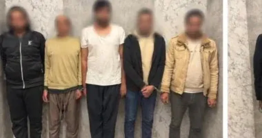 المتهمين